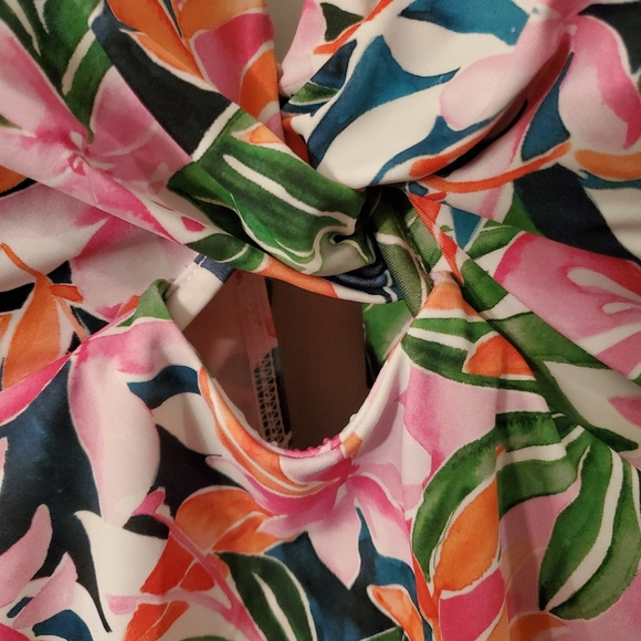 Tankini swim top - Picture 6 of 6